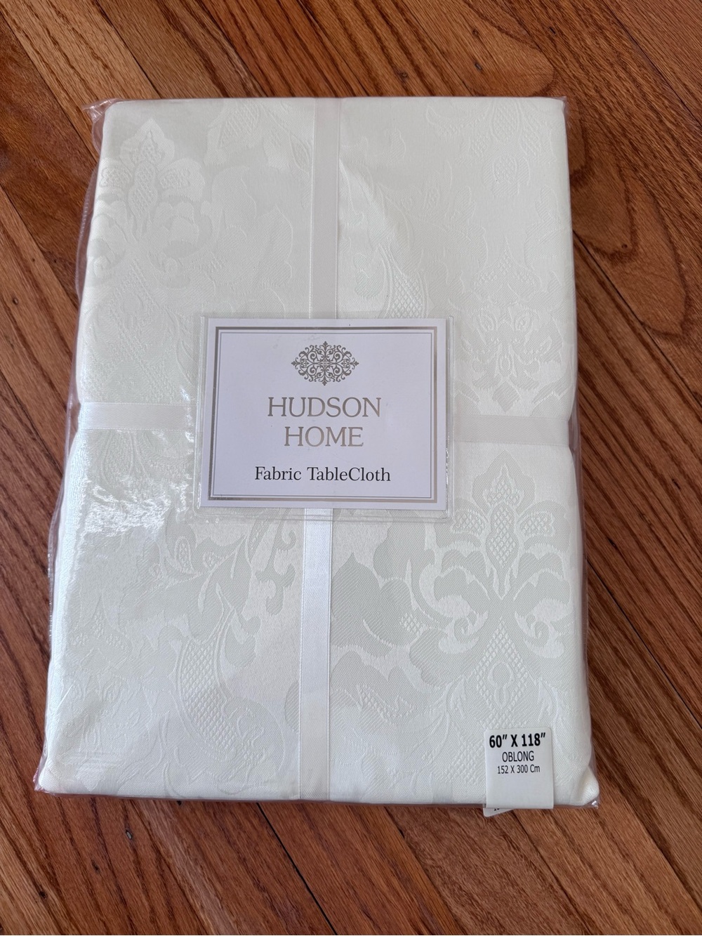 Hudson Home Fabric Tablecloth /Off-White / NWT